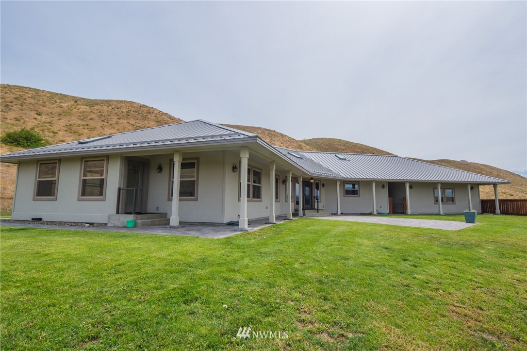 1501 Ellensburg Ranches Road Ellensburg, WA 98926 - Photo 6 of 25 Gallery Image 6
