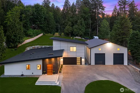 $1,895,000 | 21708 57th Avenue Southeast, Woodinville, WA 98072