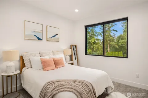 $1,895,000 | 21708 57th Avenue Southeast, Woodinville, WA 98072