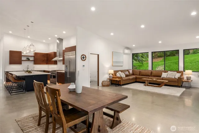 $1,895,000 | 21708 57th Avenue Southeast, Woodinville, WA 98072