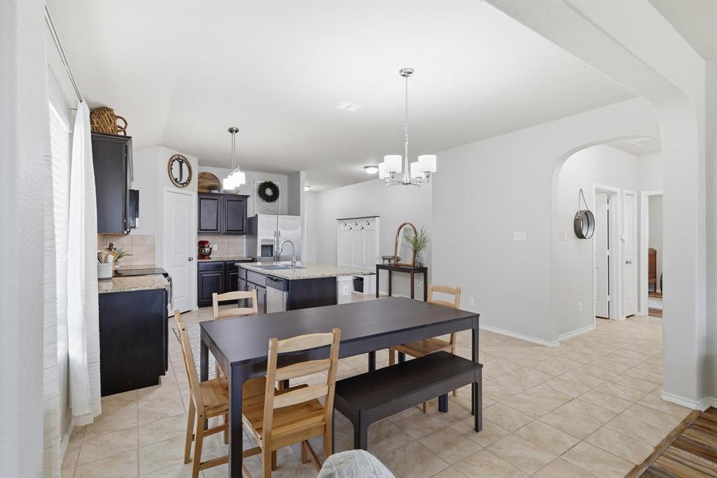 406 Calder Lane Ponder, TX 76259 - Photo 20 of 40