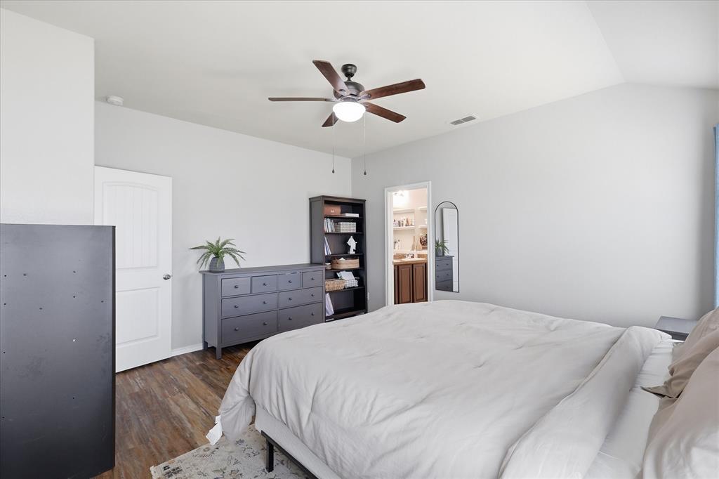 406 Calder Lane Ponder, TX 76259 - Photo 30 of 40