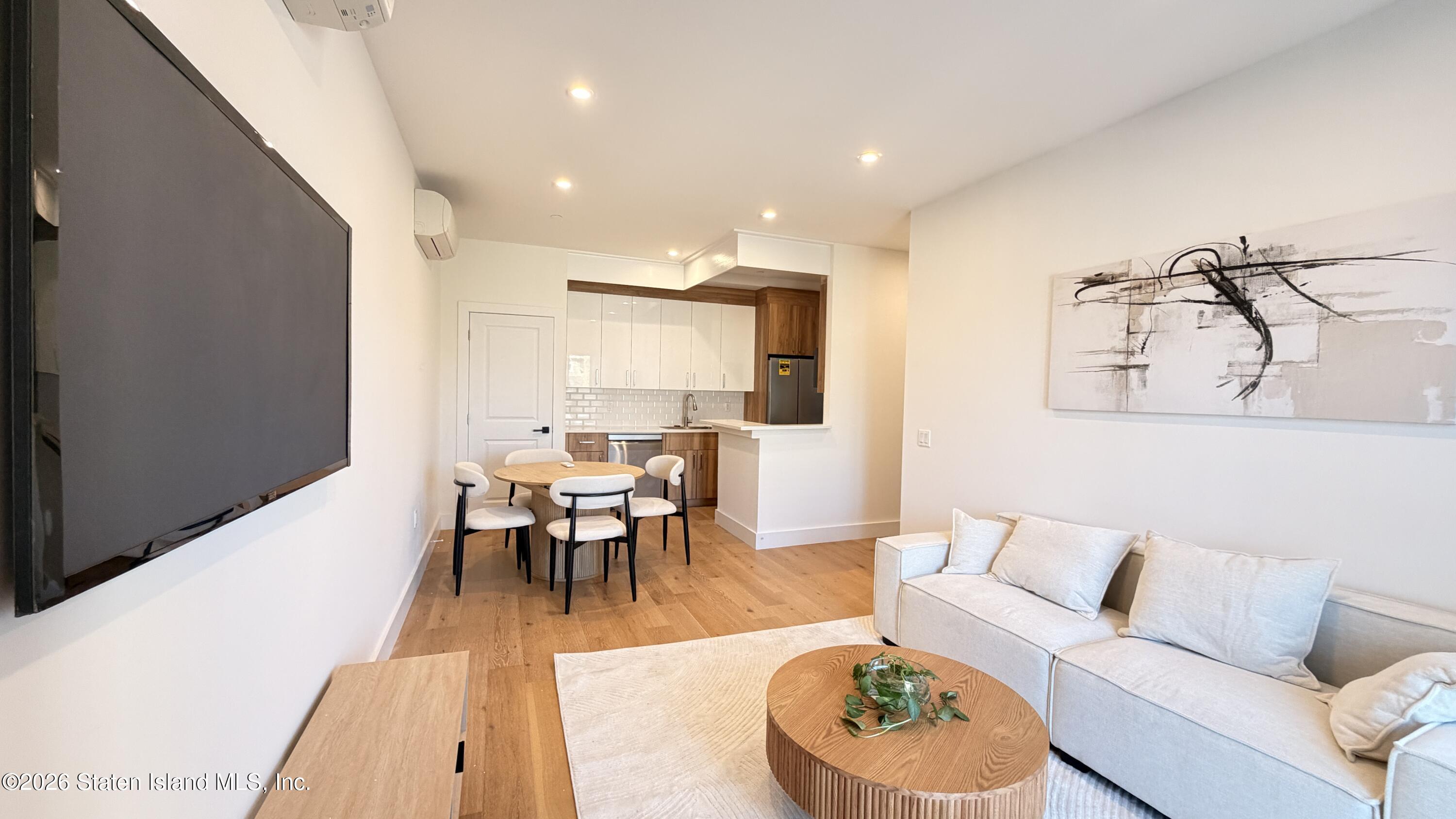 3865 Amboy Road, Unit 3E Staten Island, NY 10308 - Photo 11 of 30 IMG_0218