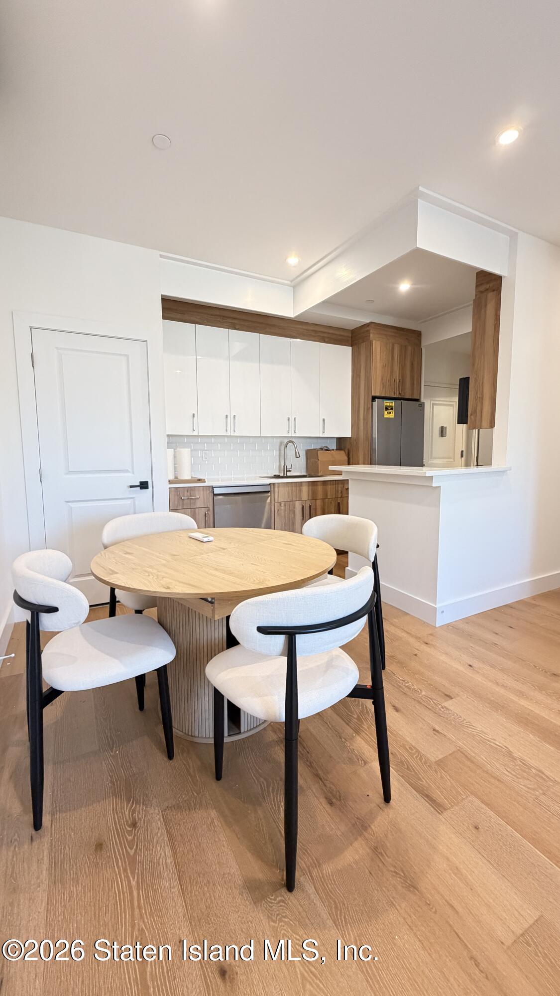 3865 Amboy Road, Unit 3E Staten Island, NY 10308 - Photo 13 of 30 IMG_0217