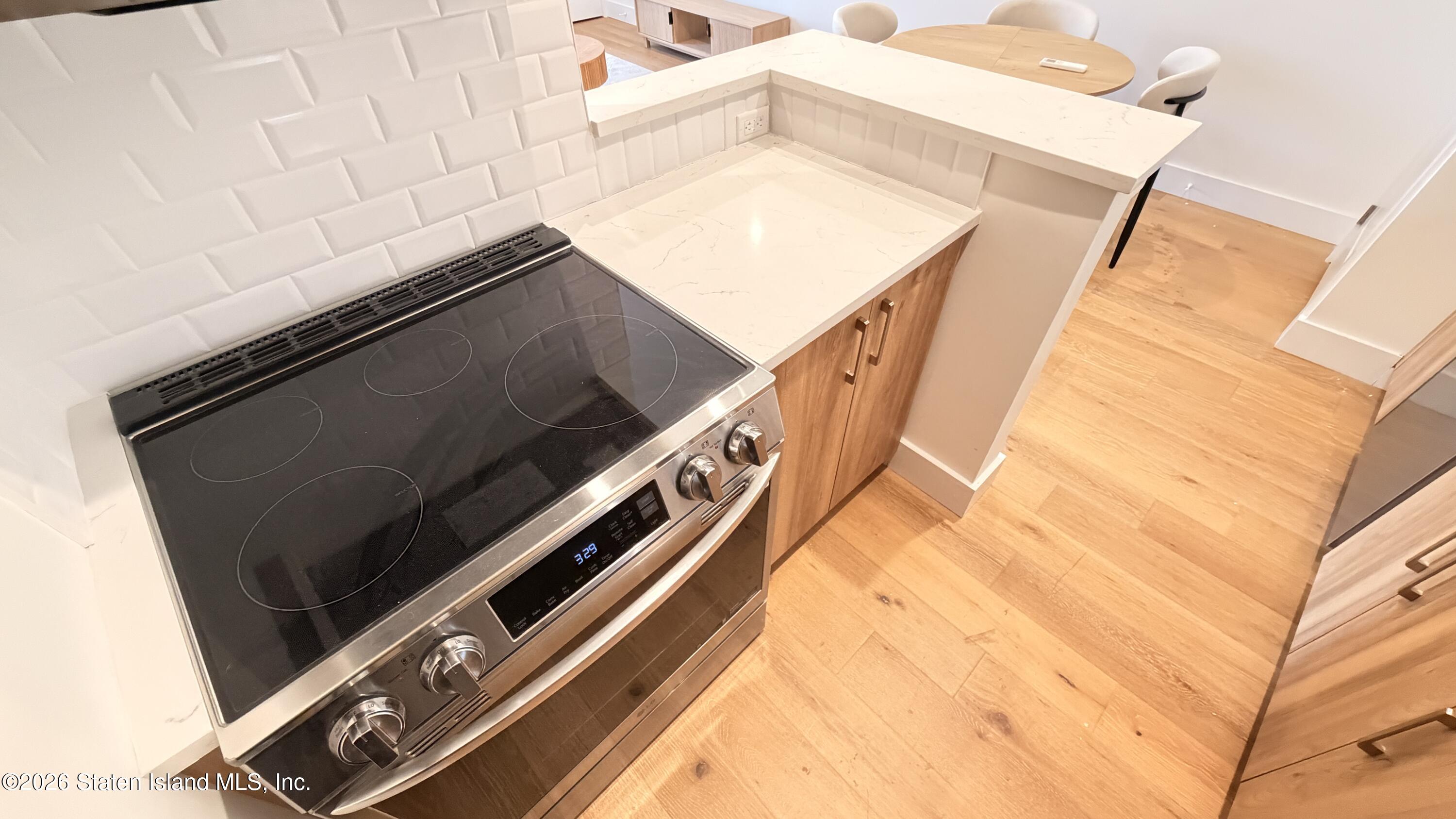 3865 Amboy Road, Unit 3E Staten Island, NY 10308 - Photo 15 of 30 IMG_0236