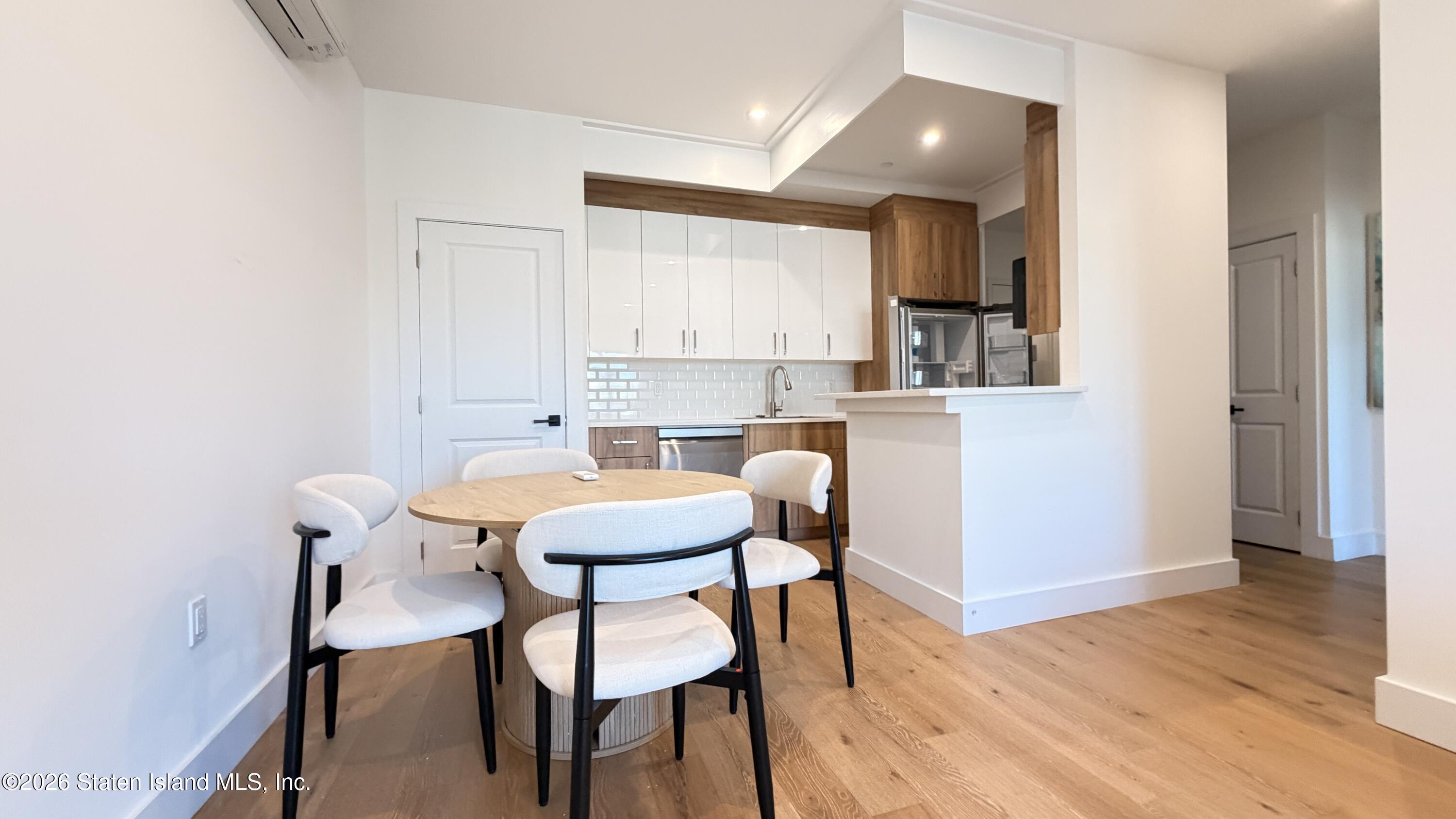 3865 Amboy Road, Unit 3E Staten Island, NY 10308 - Photo 16 of 30 IMG_0240