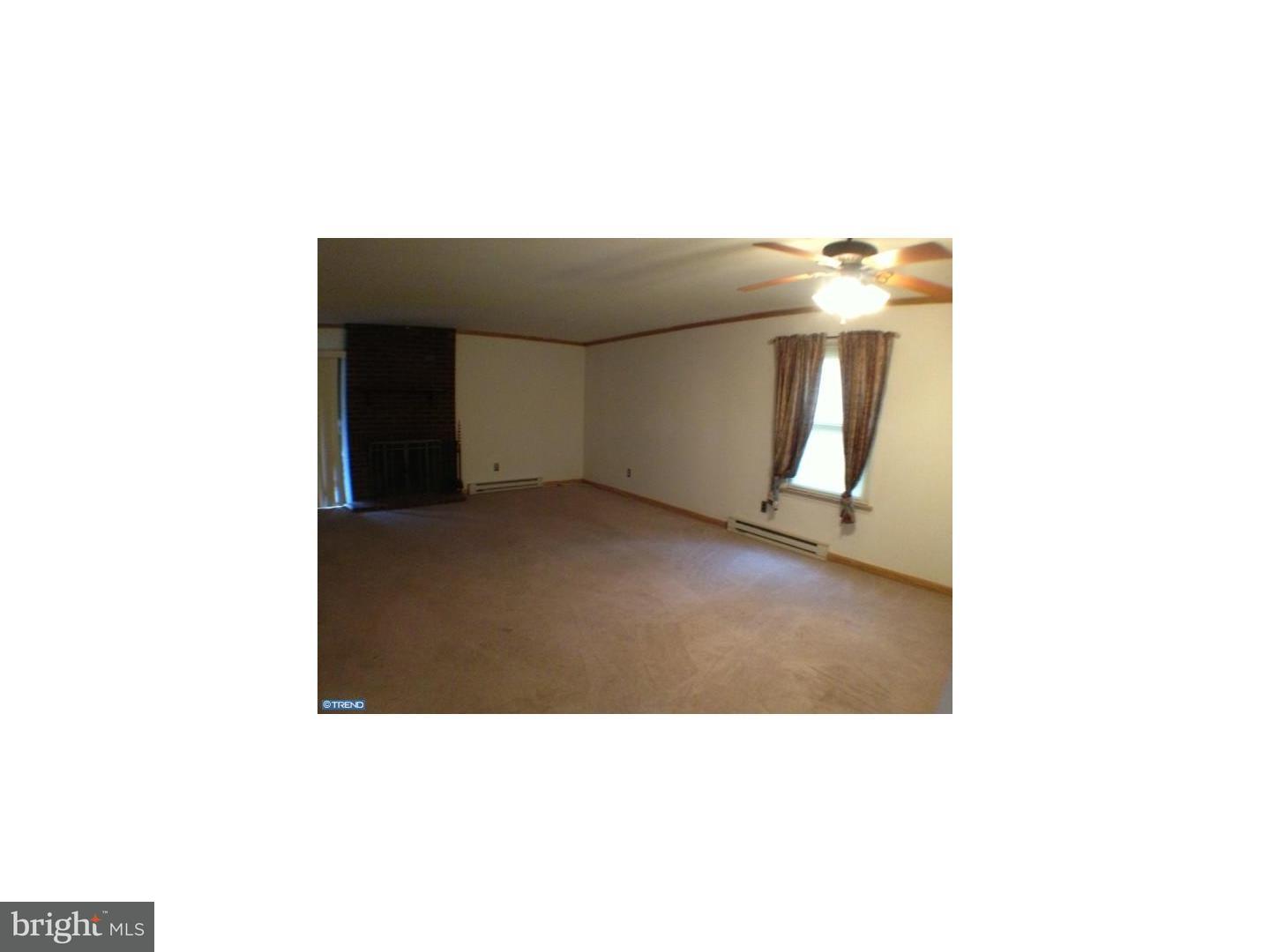 1009 Bromley Estate Pine Hill, NJ 08021 - Photo 4 of 11