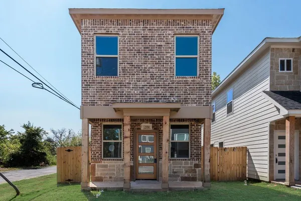 $284,000 | 2350 Scott Street, Dallas, TX 75215