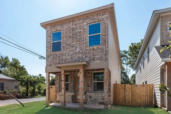 $284,000 | 2350 Scott Street, Dallas, TX 75215
