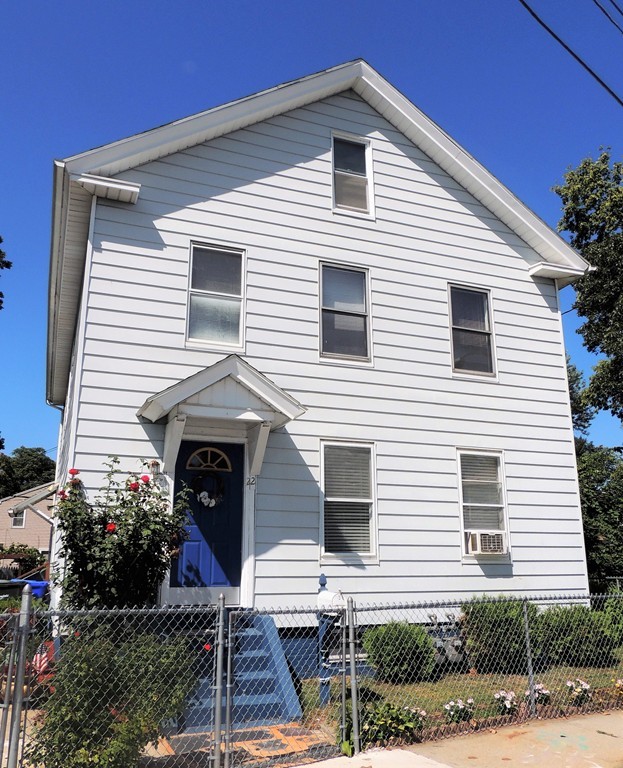 22 Queen Street Springfield, MA 01109 - Photo 1 of 24