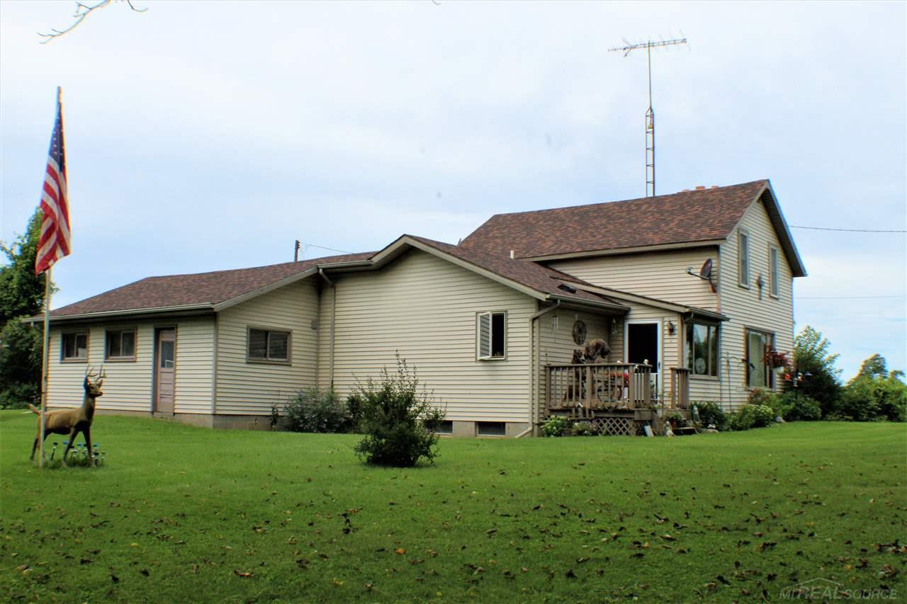6604 Babcock Road Lexington, MI 48450 - Photo 8 of 50