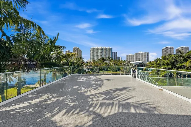 $11,750,000 | 364 Golden Beach Drive, Golden Beach, FL 33160