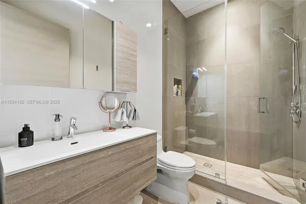 $11,750,000 | 364 Golden Beach Drive, Golden Beach, FL 33160