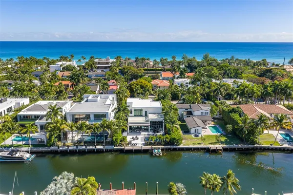 $11,750,000 | 364 Golden Beach Drive, Golden Beach, FL 33160
