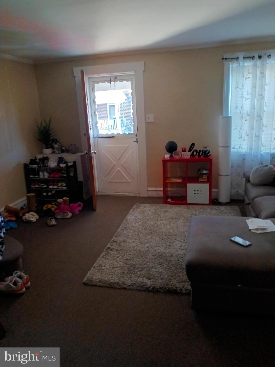 144 Laurel Road Sharon Hill, PA 19079 - Photo 5 of 17 Gallery Image 5