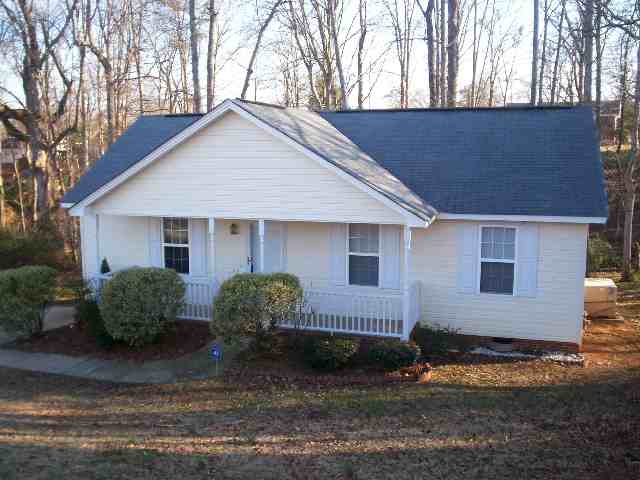 8 Queens Street Fountain Inn, SC 29644 - Photo 2 of 20 Gallery Image 2