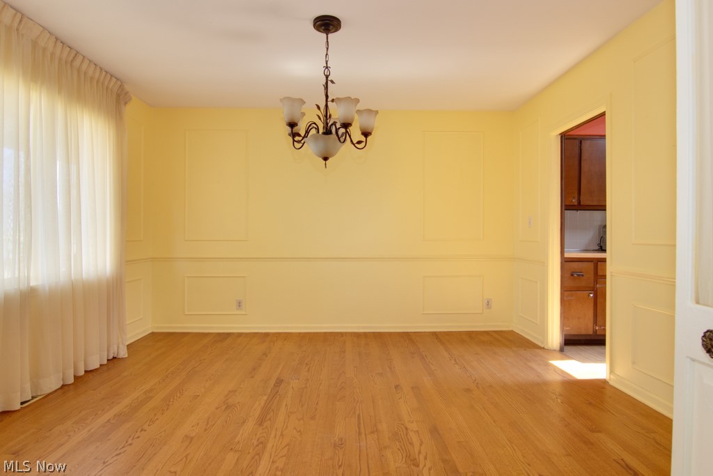 2044 Larchmont Road Akron, OH 44313 - Photo 4 of 25 Gallery Image 4