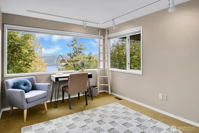 $1,649,000 | 13542 40th Avenue Northeast, Seattle, WA 98125