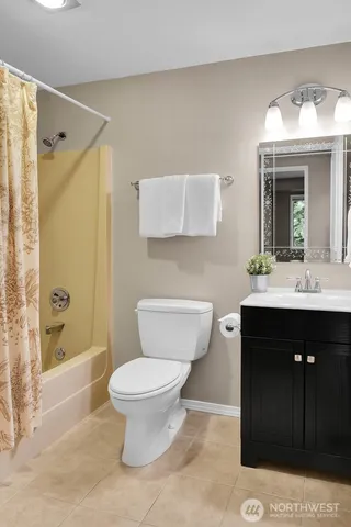 $1,649,000 | 13542 40th Avenue Northeast, Seattle, WA 98125