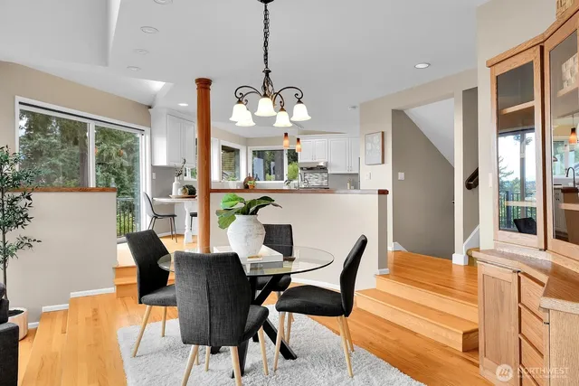 $1,649,000 | 13542 40th Avenue Northeast, Seattle, WA 98125