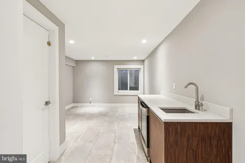 $1,250,000 | 719 South 20th Street, Philadelphia, PA 19146