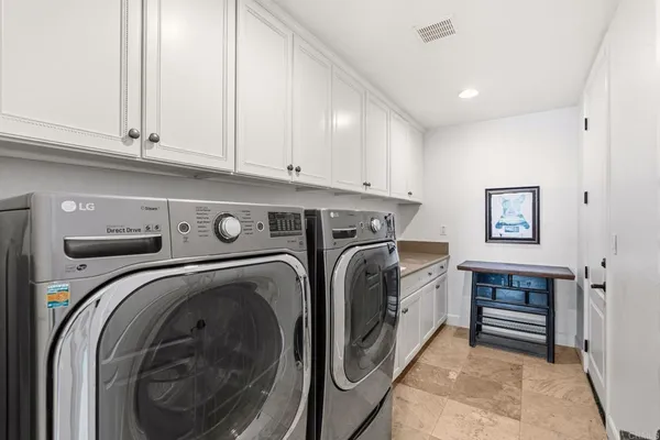 $3,848,000 | 3588 Calle Palmito, Carlsbad, CA 92009