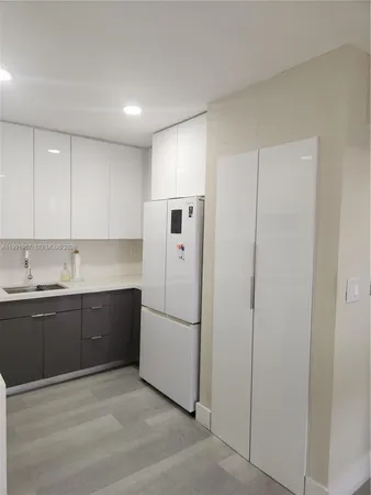 $2,200 | 3551 Southwest 9th Terrace, Unit 511, Miami, FL 33135