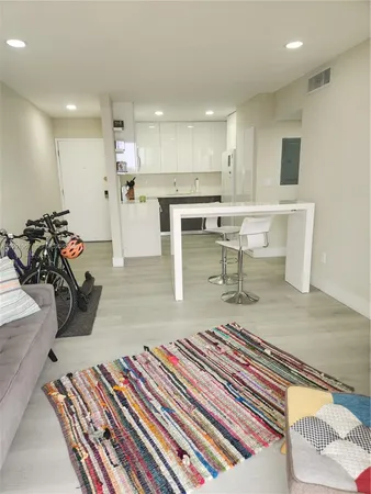 $2,200 | 3551 Southwest 9th Terrace, Unit 511, Miami, FL 33135