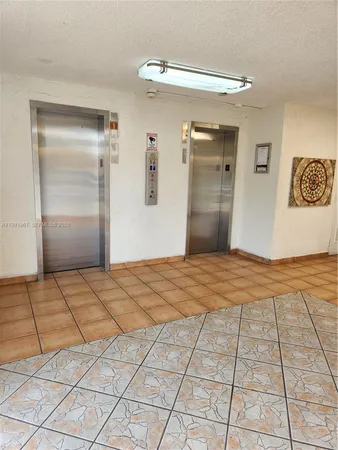 $2,200 | 3551 Southwest 9th Terrace, Unit 511, Miami, FL 33135
