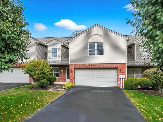 $295,000 | 4 Dogwood Drive, Washington, PA 15301