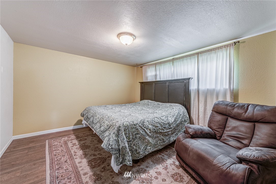 7311 Lower Ridge Road Everett, WA 98203 - Photo 12 of 19