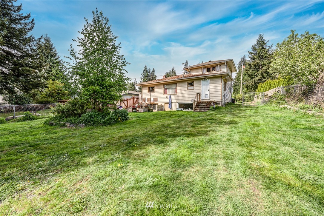 7311 Lower Ridge Road Everett, WA 98203 - Photo 16 of 19