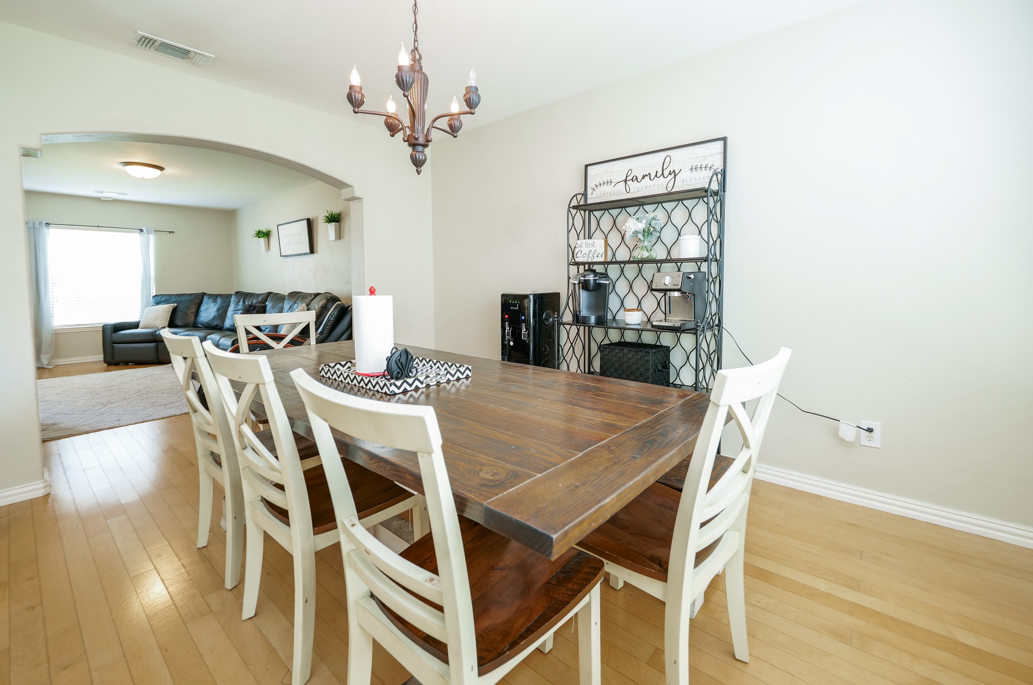 11606 Curry Ridge Lane Tomball, TX 77377 - Photo 6 of 28 The elegant dining room features ample natural light and a stylish layout perfect for hosting gatherings and family meals.
