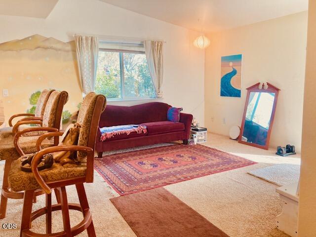 925 Fulton Street Klamath Falls, OR 97601 - Photo 6 of 32