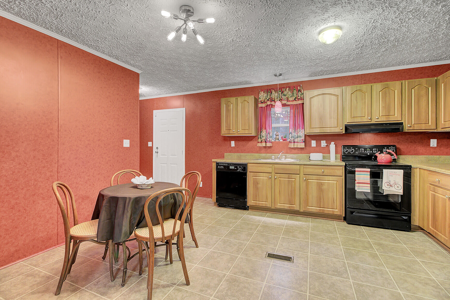 297 Sinclair Road Summerville, SC 29483 - Photo 21 of 42 23_23_mls