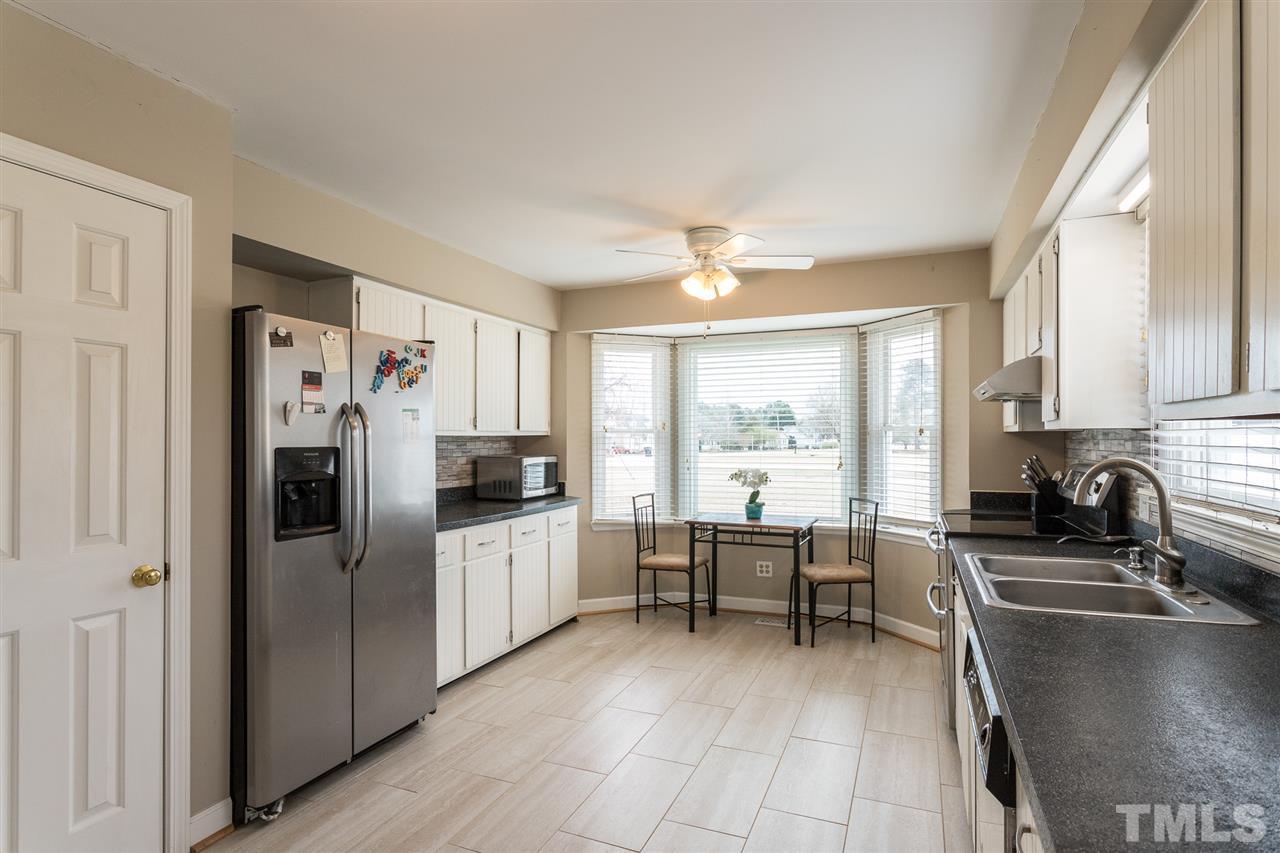 10004 Joe Leach Road Raleigh, NC 27603 - Photo 9 of 24
