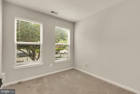 $5,350 | 1227 V Street Northwest, Washington, DC 20009