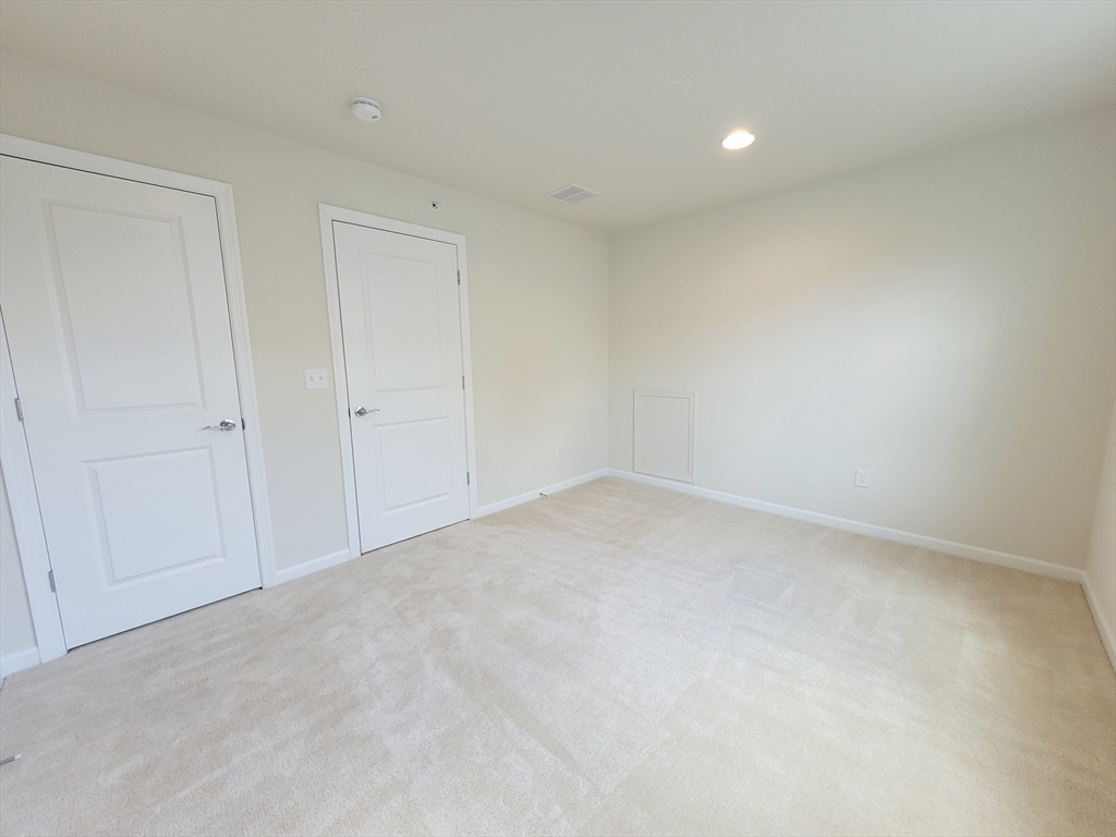 13 Walnut Way, Unit 13 Hopkinton, MA 01748 - Photo 26 of 32