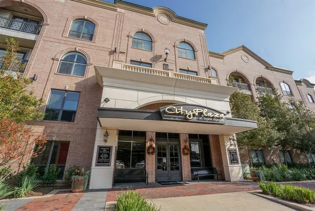 $2,700 | 2299 Lone Star Drive, Unit 314, Sugar Land, TX 77479