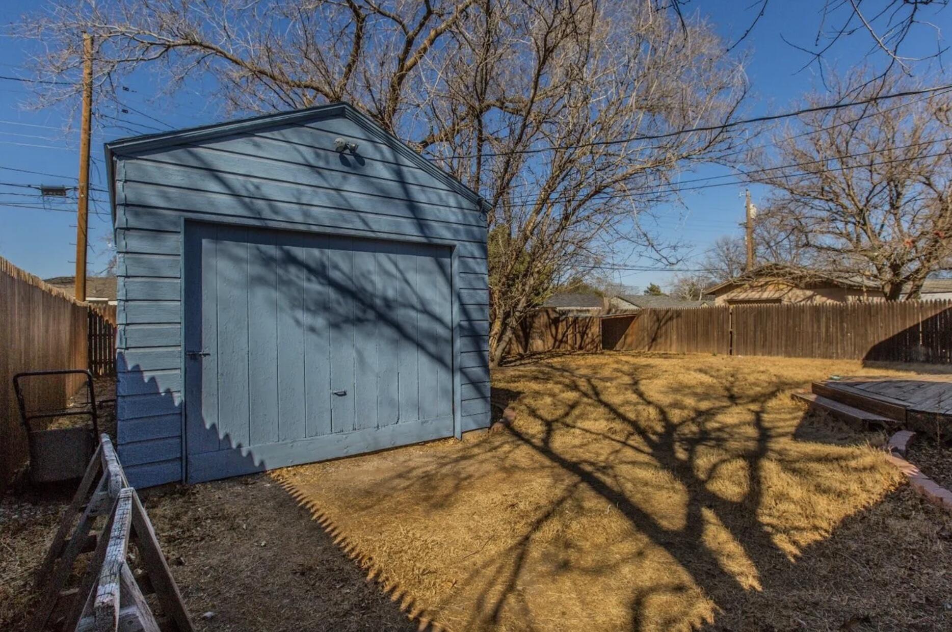 2806 30th Street Lubbock, TX 79410 - Photo 10 of 11 10