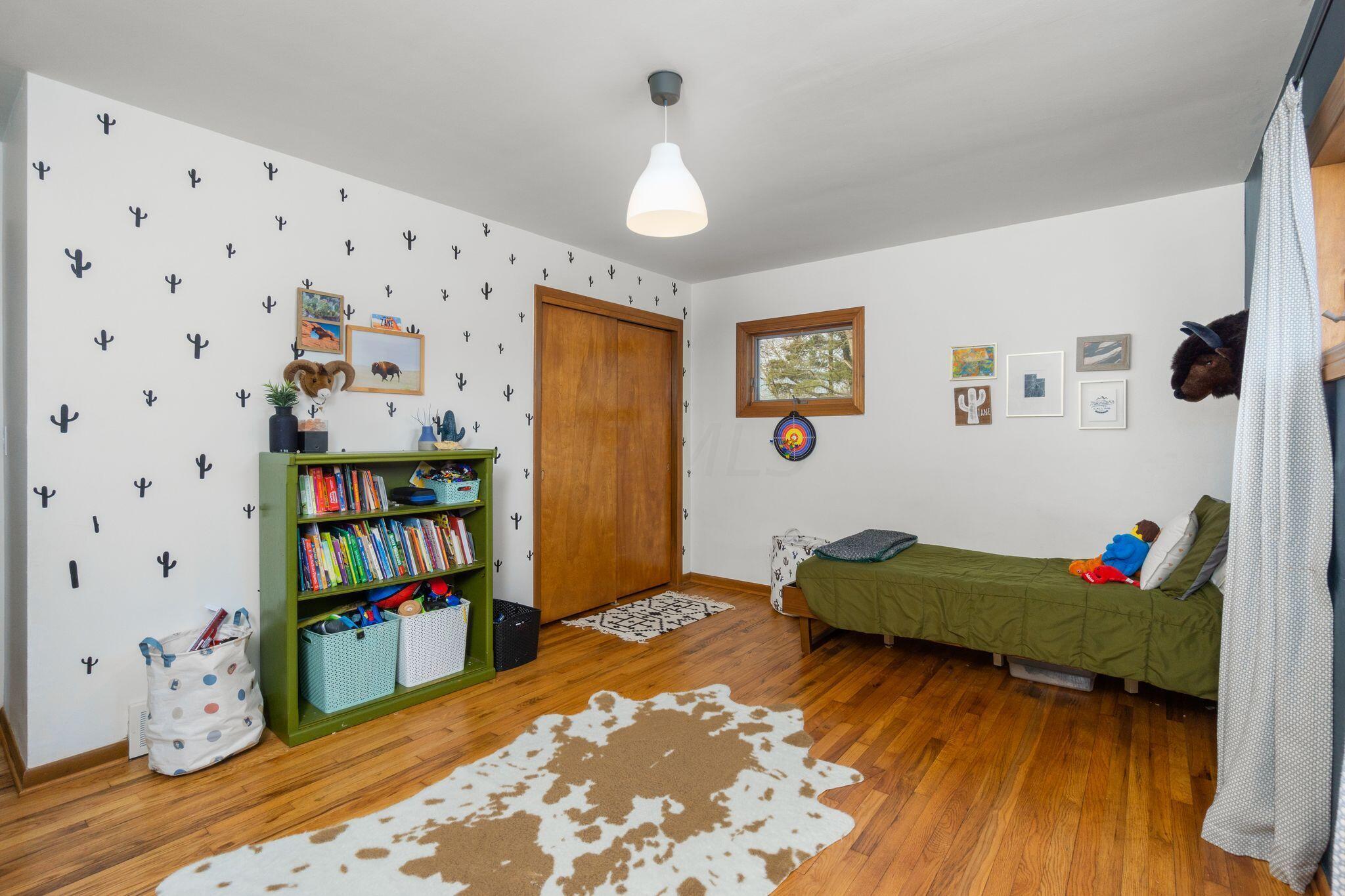 3100 Schwartz Road Columbus, OH 43232 - Photo 25 of 32 3100 Schwartz Road Drone 0017