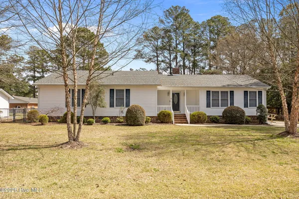 $329,000 | 108 South Eden Drive, Washington, NC 27889
