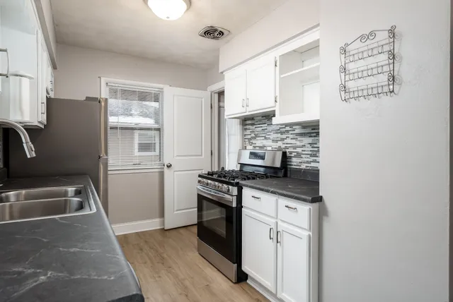 $165,000 | 3332 Seward Avenue, Rockford, IL 61108