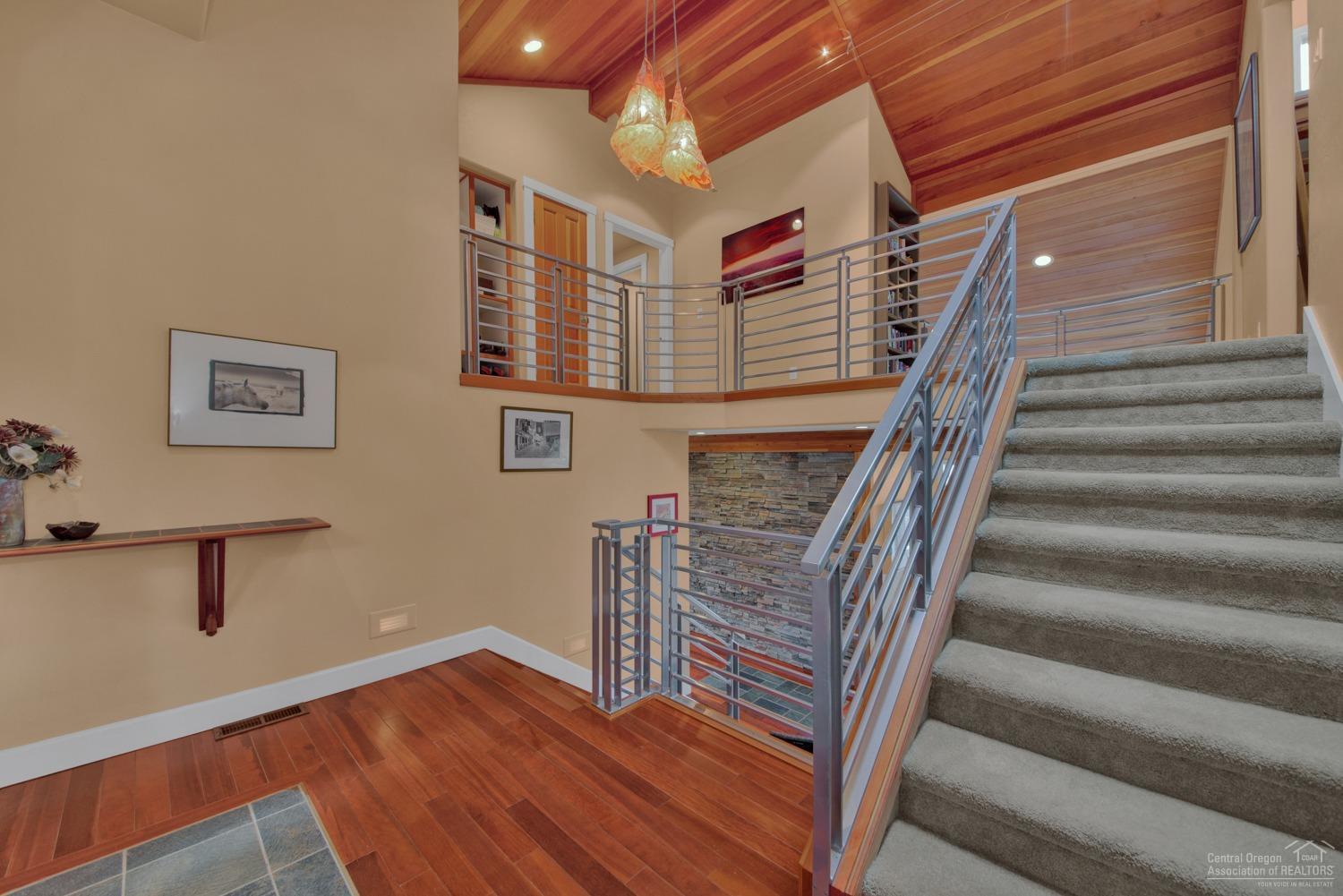 1765 Northwest Rimrock Drive Bend, OR 97703 - Photo 6 of 24 Open and grand entry showing off the tim