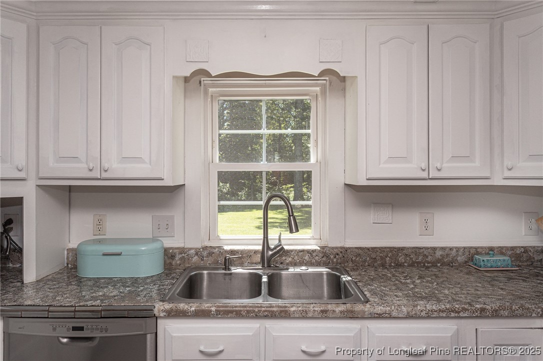 5664 Sambo Jackson Road Wade, NC 28395 - Photo 15 of 44