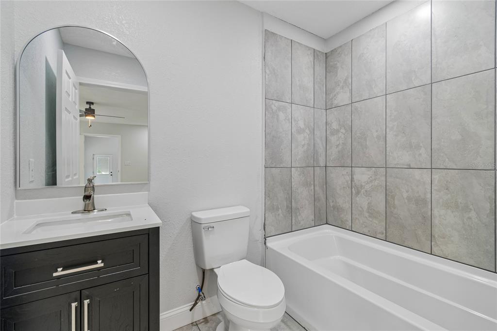 15628 Carlton Lake Road Wimauma, FL 33598 - Photo 51 of 80