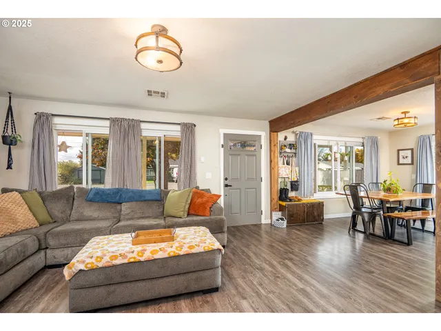 $439,000 | 1219 Waite Street, Eugene, OR 97402