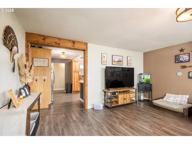 $439,000 | 1219 Waite Street, Eugene, OR 97402