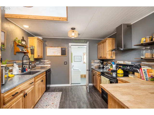 $439,000 | 1219 Waite Street, Eugene, OR 97402