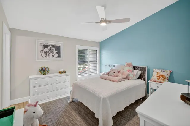 $8,500 | 210 Washingtonia Avenue, Lauderdale-by-the-Sea, FL 33308